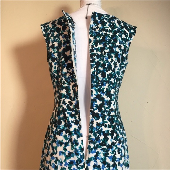 Falling Petals Ann Taylor dress - Picture 3 of 4